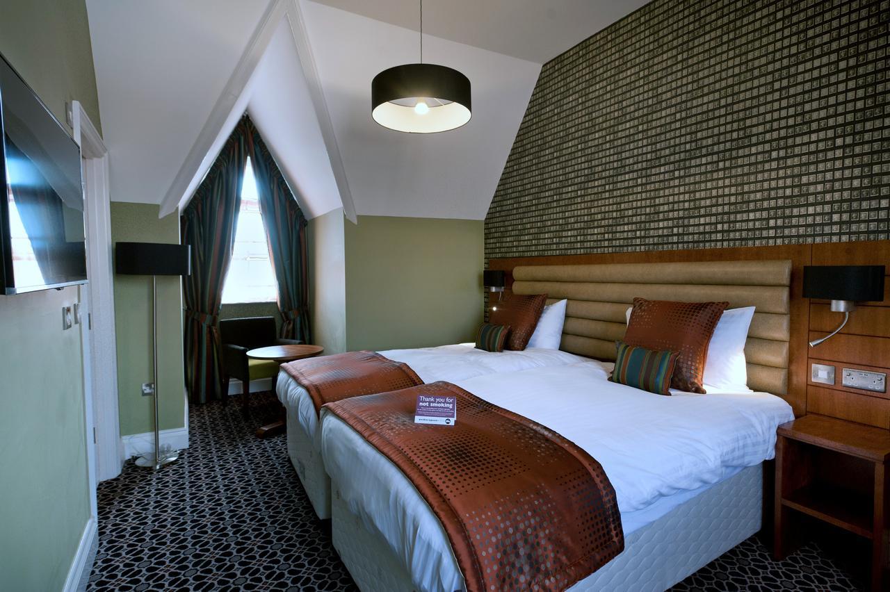 The Last Post Wetherspoon Hotel Southend-on-Sea Exteriör bild