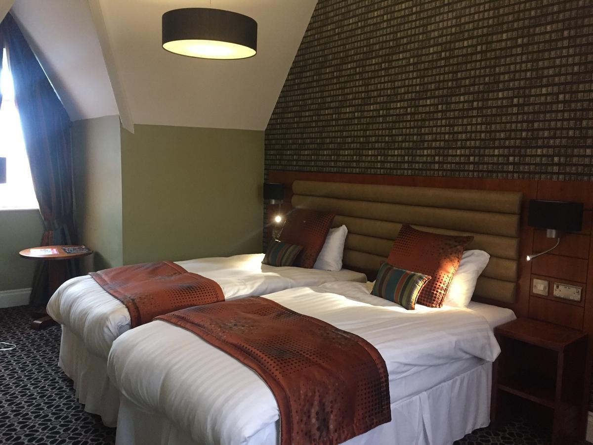 The Last Post Wetherspoon Hotel Southend-on-Sea Exteriör bild